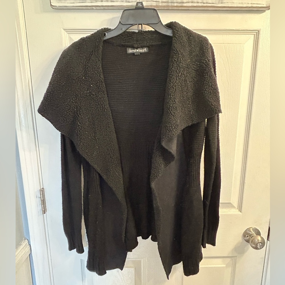Derek heart black open cardigan fold over sweater